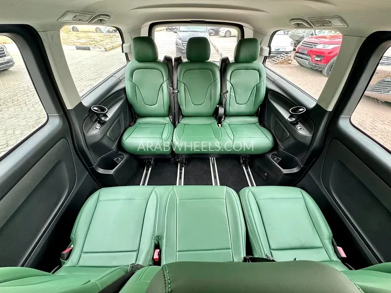 Mercedes Benz Vito 2019 for Sale in Sharjah Image-18