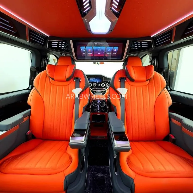 مرسيدس بنز فيتو 2025 for Sale in دبي Image-13