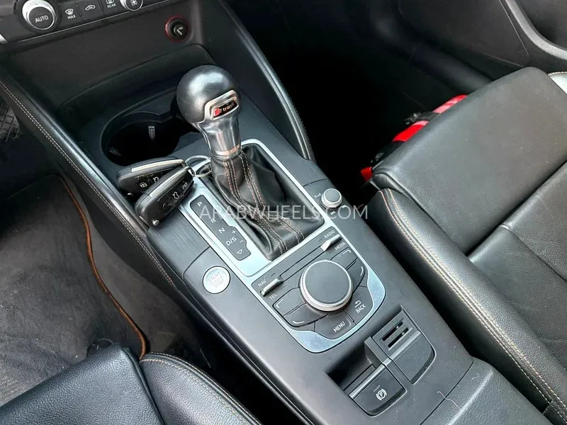 Audi A3 2015 for Sale in Sharjah Image-12