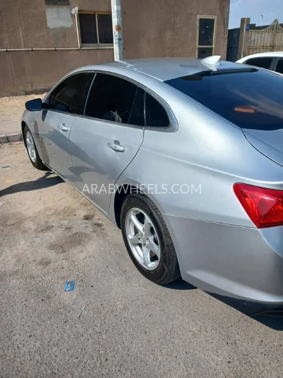 شيفروليه ماليبو 2017 for Sale in أبو ظبي Image-4