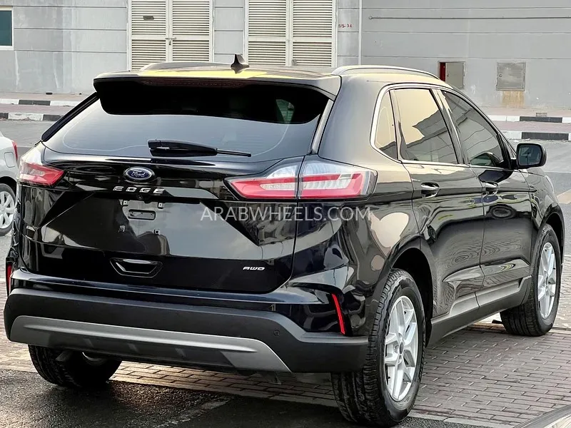 Ford Edge 2022 for Sale in Sharjah Image-4