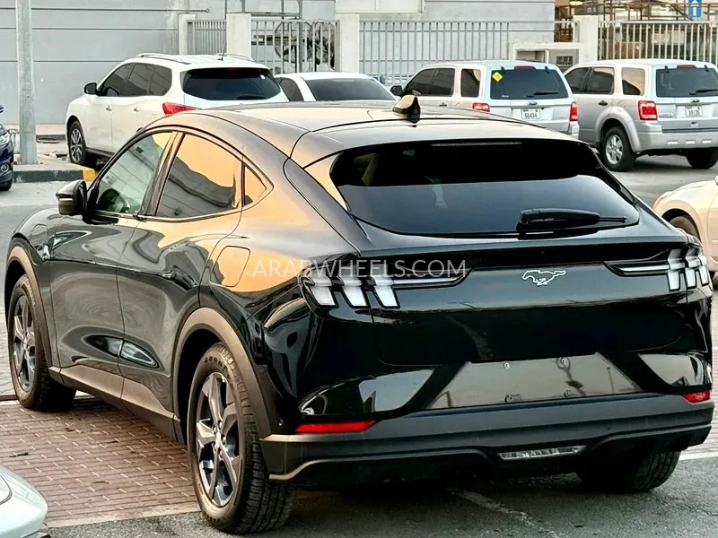Ford Mustang Mach E 2022 for Sale in Sharjah Image-4