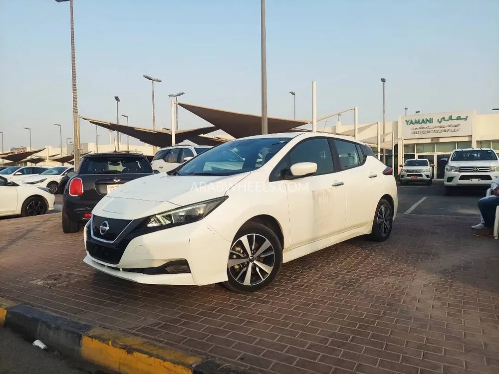 Nissan Leaf 2020 for Sale in Sharjah Image-3
