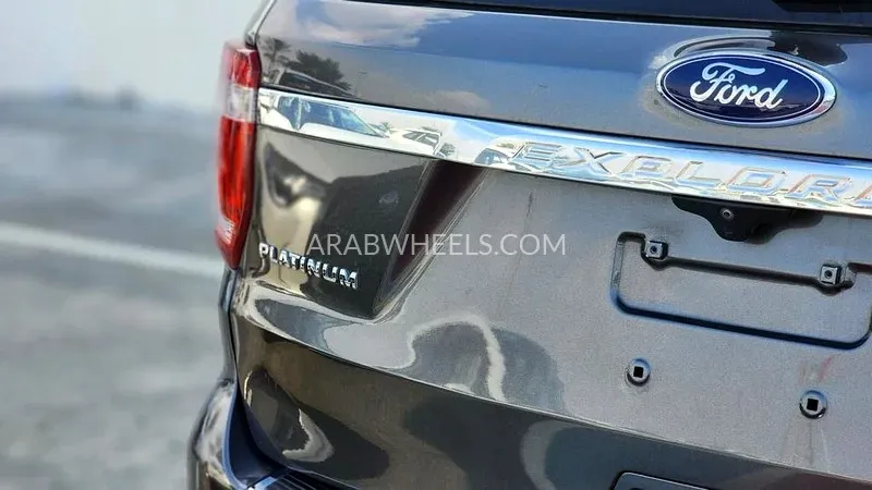 Ford Explorer 2019 for Sale in Dubai Image-20