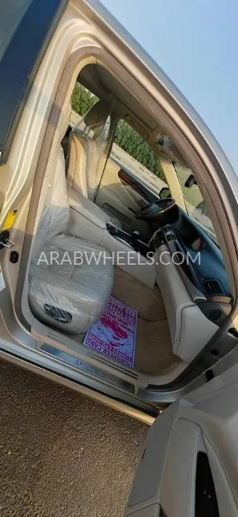 Lexus LS 2013 for Sale in Sharjah Image-12