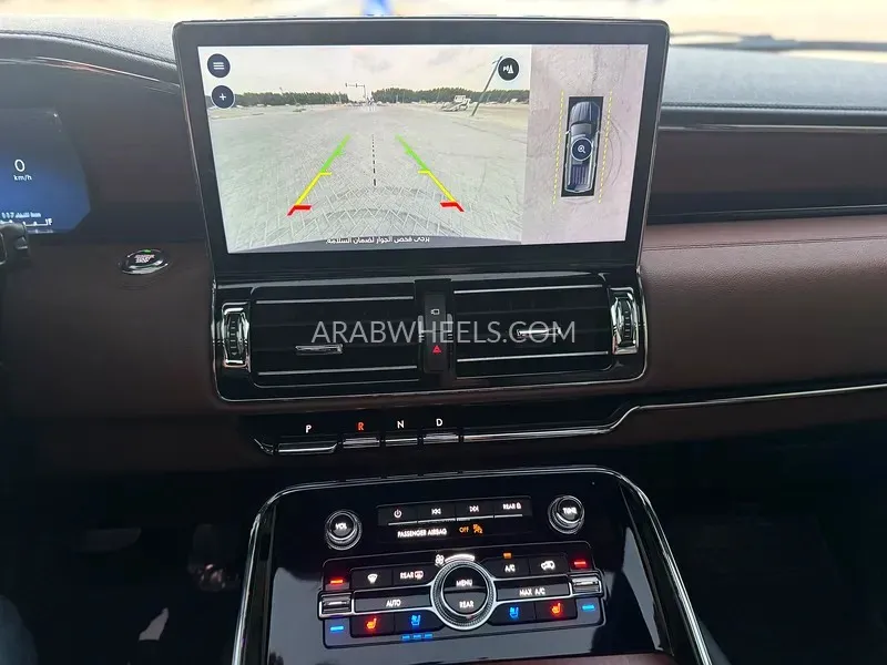 Lincoln Navigator 2024 for Sale in Sharjah Image-14