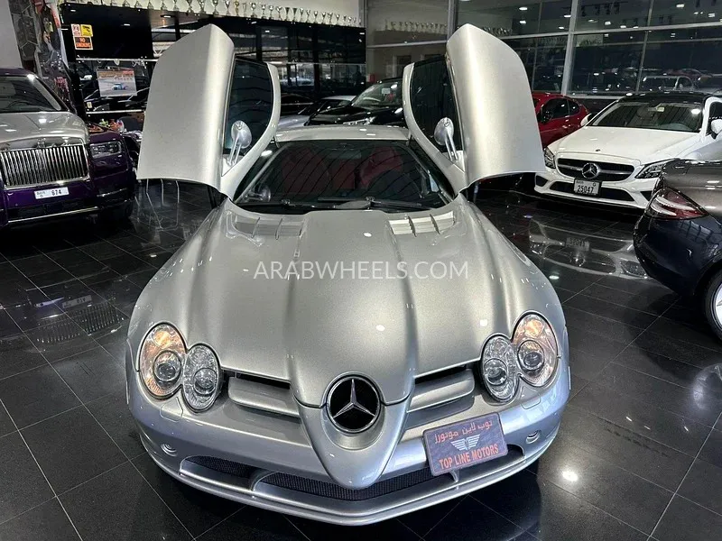 Mercedes Benz SLR 2006 for Sale in Dubai Image-4