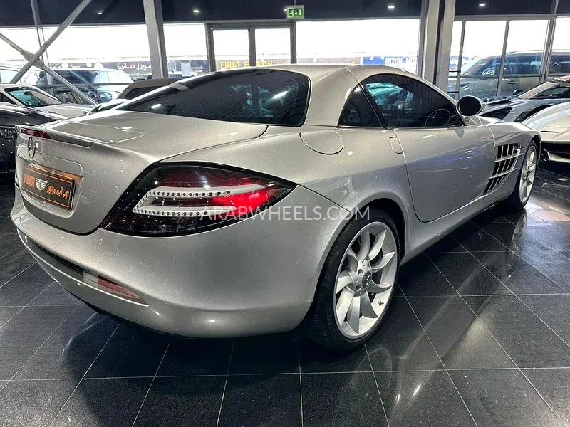 Mercedes Benz SLR 2006 for Sale in Dubai Image-14