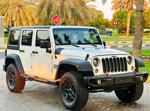 Jeep Wrangler Sport 3.6L V6 (2-Door) 2016