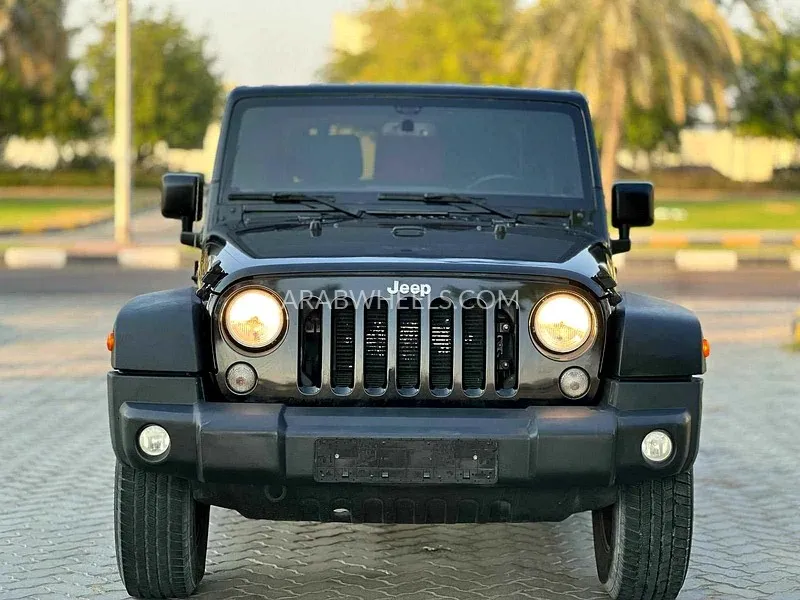 جيب رانجلر 2018 for Sale in الشارقة Image-8