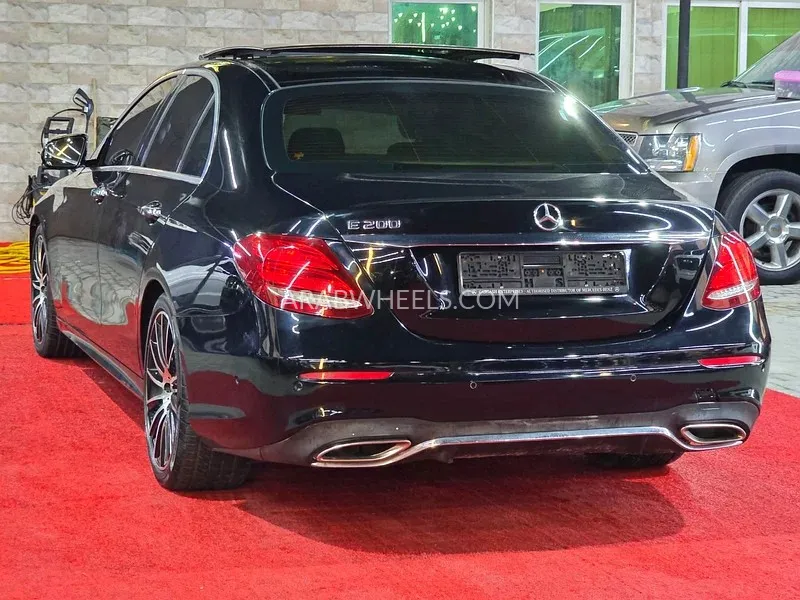 Mercedes Benz E Class 2018 for Sale in Ajman Image-7