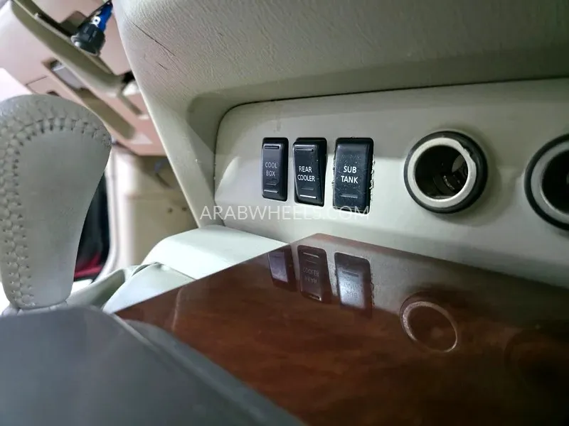 Nissan Patrol 2006 for Sale in Ajman Image-19