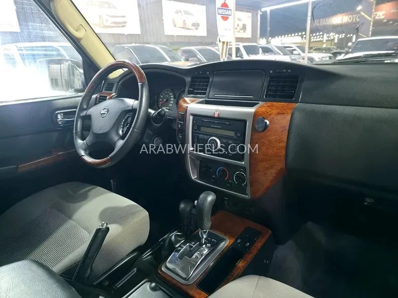 Nissan Patrol 2019 for Sale in Ajman Image-12