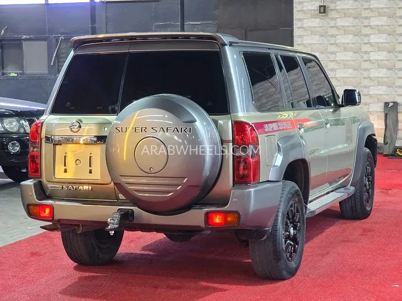 Nissan Patrol 2019 for Sale in Ajman Image-7