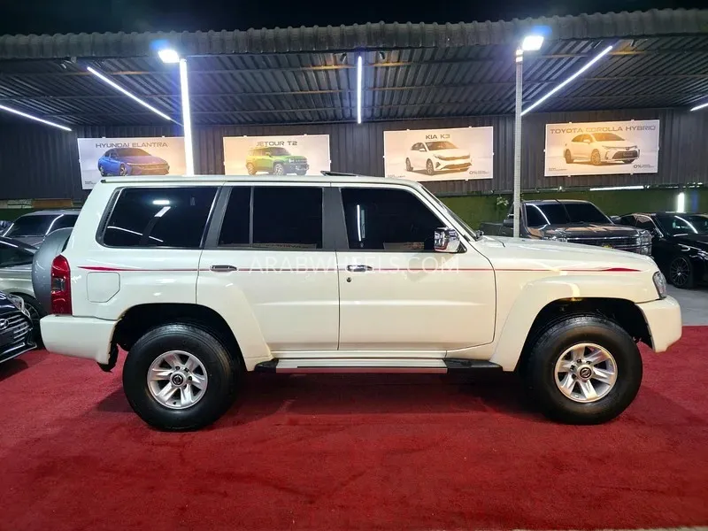 Nissan Patrol 2020 for Sale in Ajman Image-6