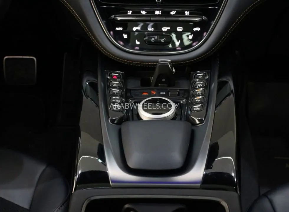 أستون مارتن DBX 2022 for Sale in دبي Image-11