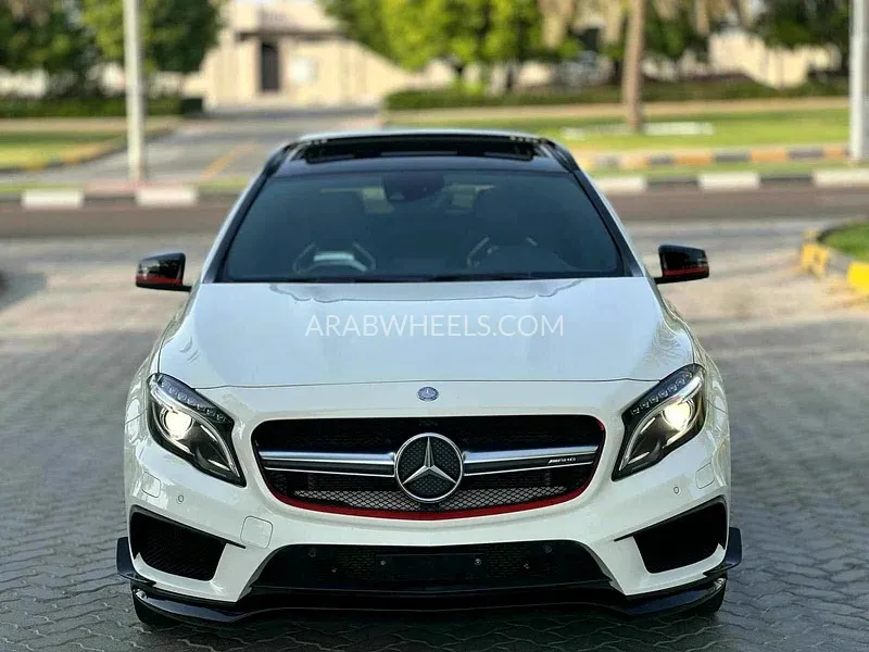 Mercedes Benz GLA 2015 for Sale in Sharjah Image-9