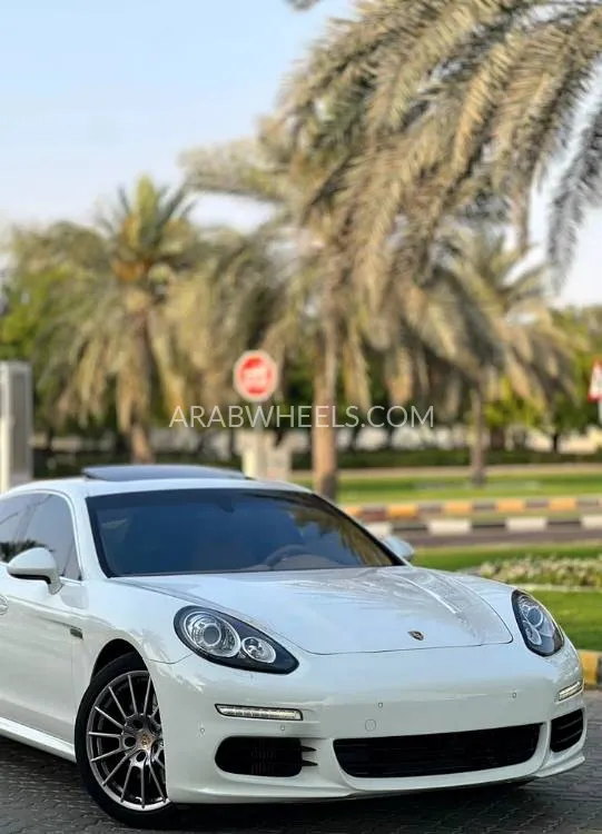 Porsche Panamera 2014 for Sale in Sharjah Image-11