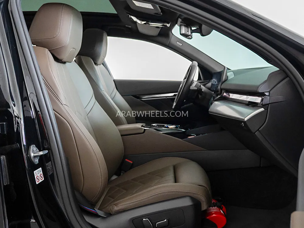 BMW i5 2024 for Sale in Dubai Image-8