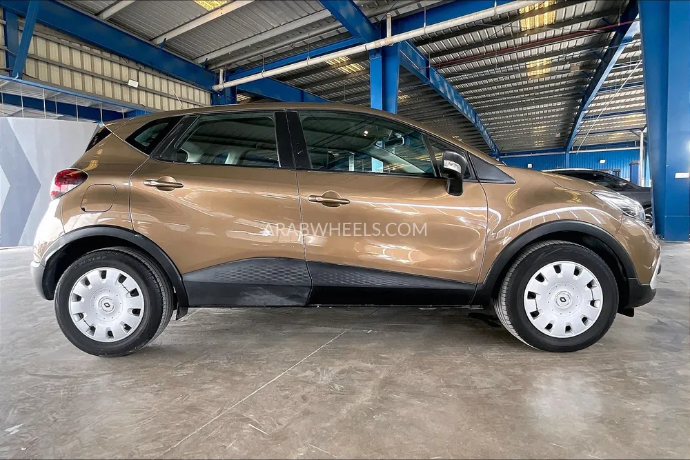 رينو كابتور 2019 for Sale in الشارقة Image-8