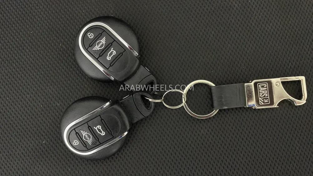 Mini Cooper 2024 for Sale in Dubai Image-28