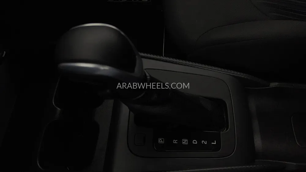 Suzuki Baleno 2024 for Sale in Dubai Image-18