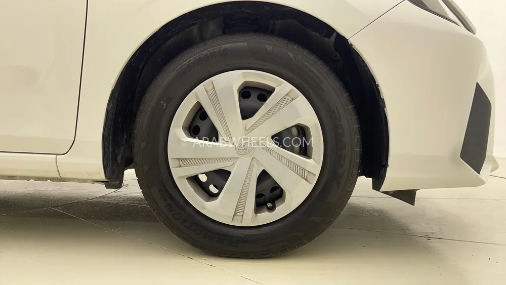 Toyota Yaris 2024 for Sale in Dubai Image-10