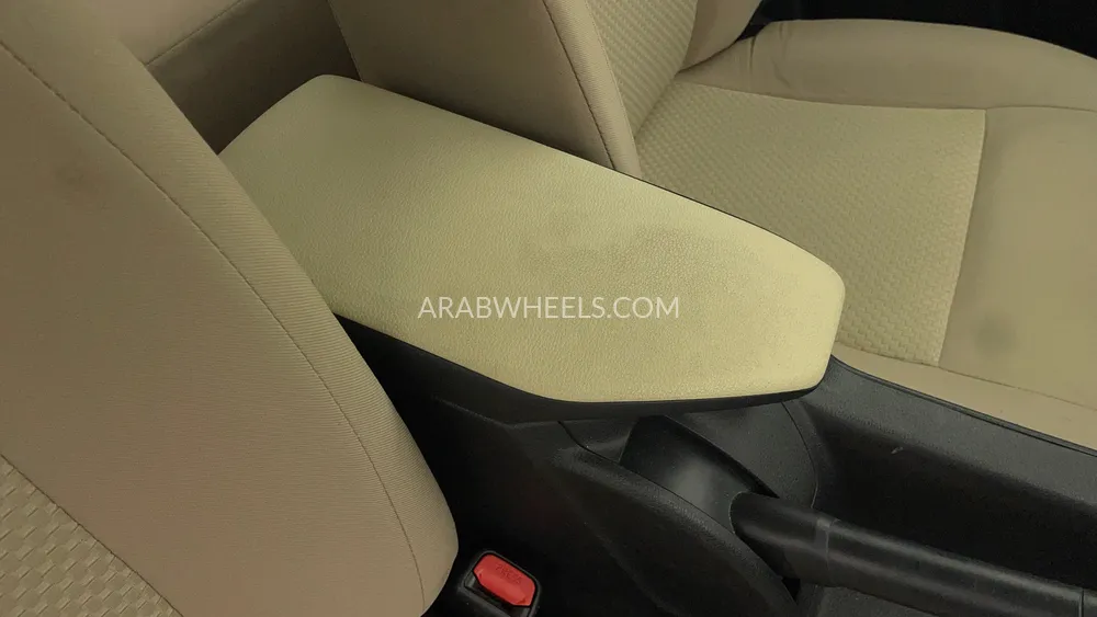 Toyota Yaris 2024 for Sale in Dubai Image-33