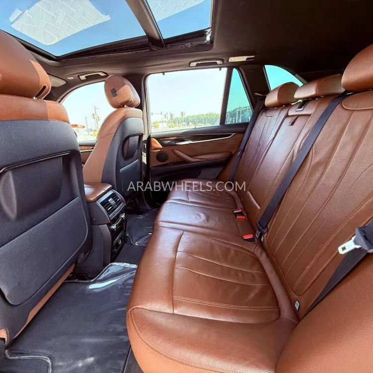 BMW X5 2015 for Sale in Ajman Image-7