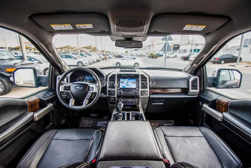 Ford F 150 2017 for Sale in Sharjah Image-10