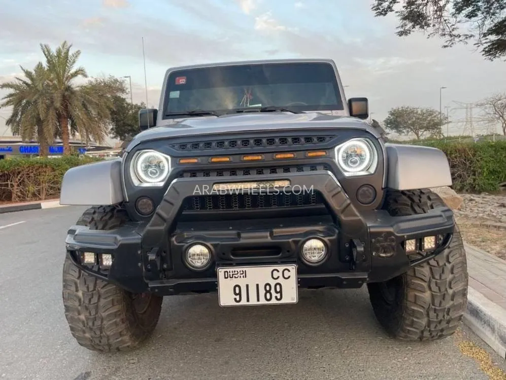 Jeep Wrangler 2015 for Sale in Ajman Image-4