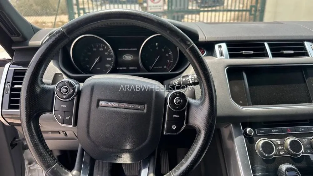 Land Rover Range Rover Sport 2014 for Sale in Ajman Image-14