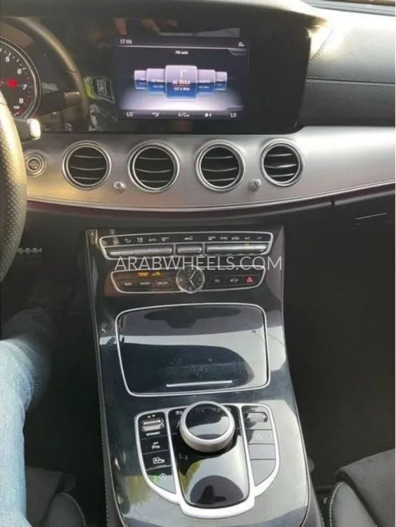 Mercedes Benz E Class 2017 for Sale in Ajman Image-11