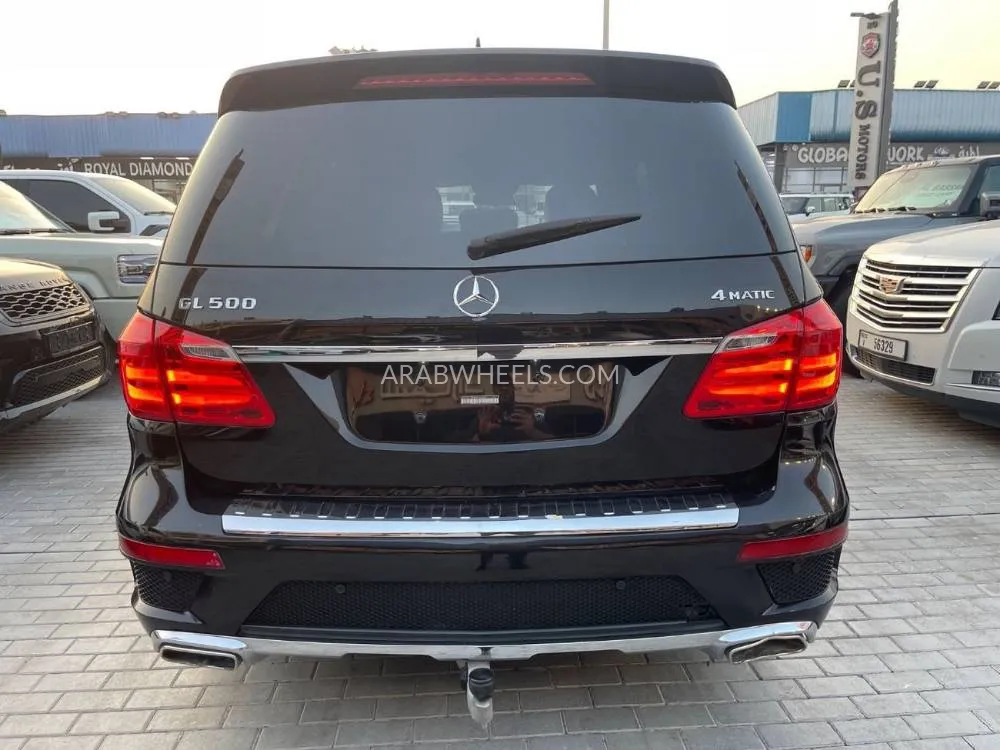 Mercedes Benz GL Class 2014 for Sale in Ajman Image-8