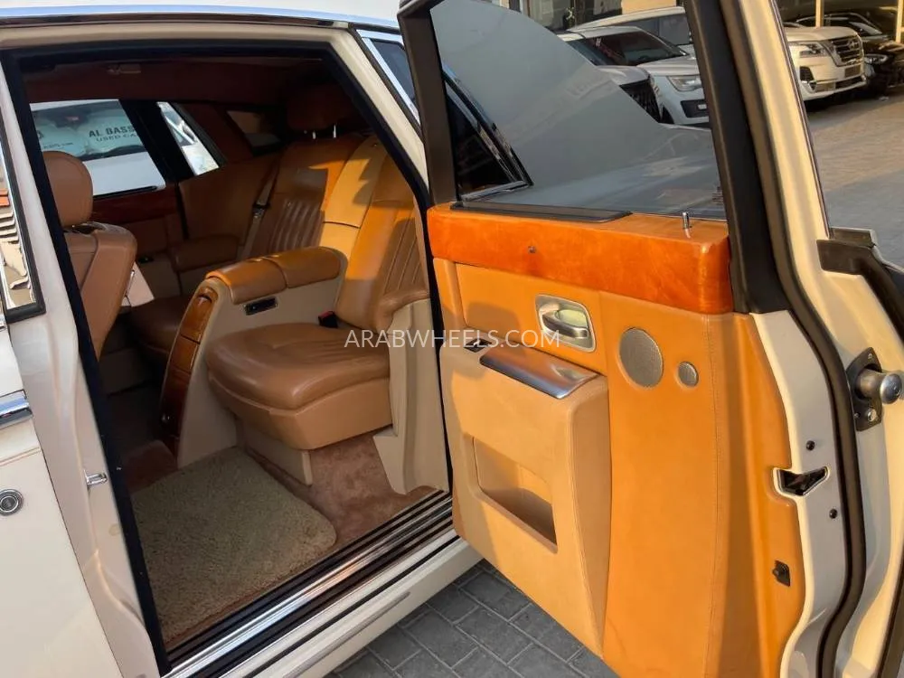 رولز رويس فانتوم 2004 for Sale in عجمان Image-16