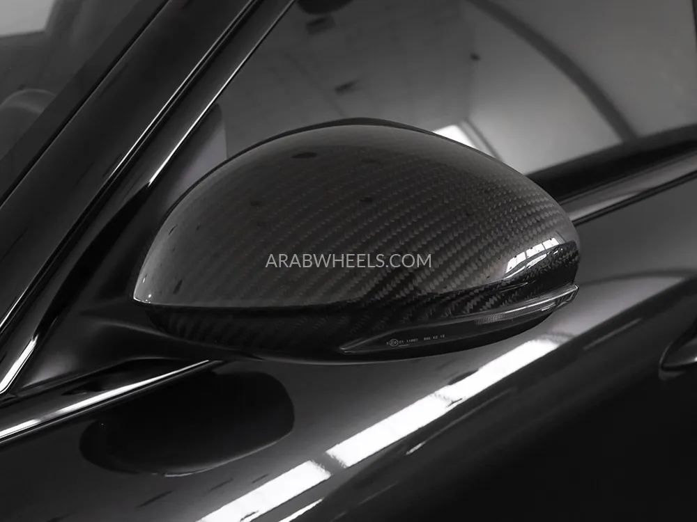 Alfa Romeo Giulia 2020 for Sale in Dubai Image-16