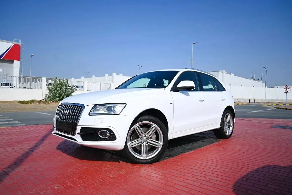 Audi Q5 2014 for Sale in Sharjah Image-1