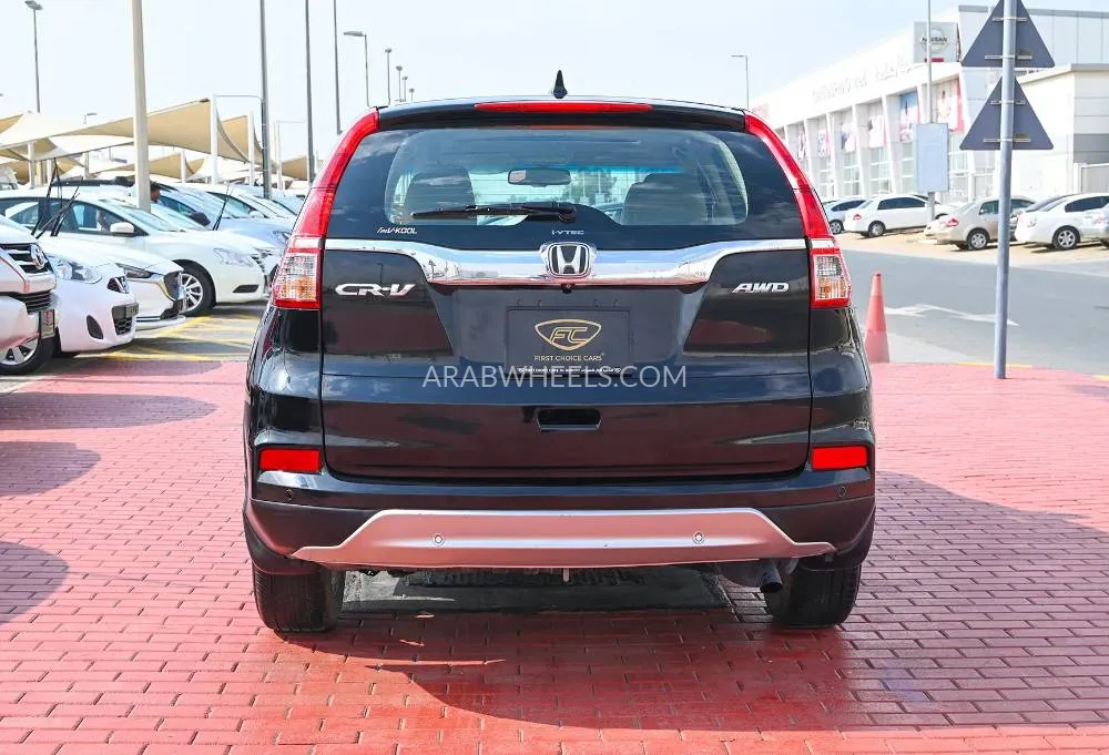 Honda CR-V 2016 for Sale in Sharjah Image-8