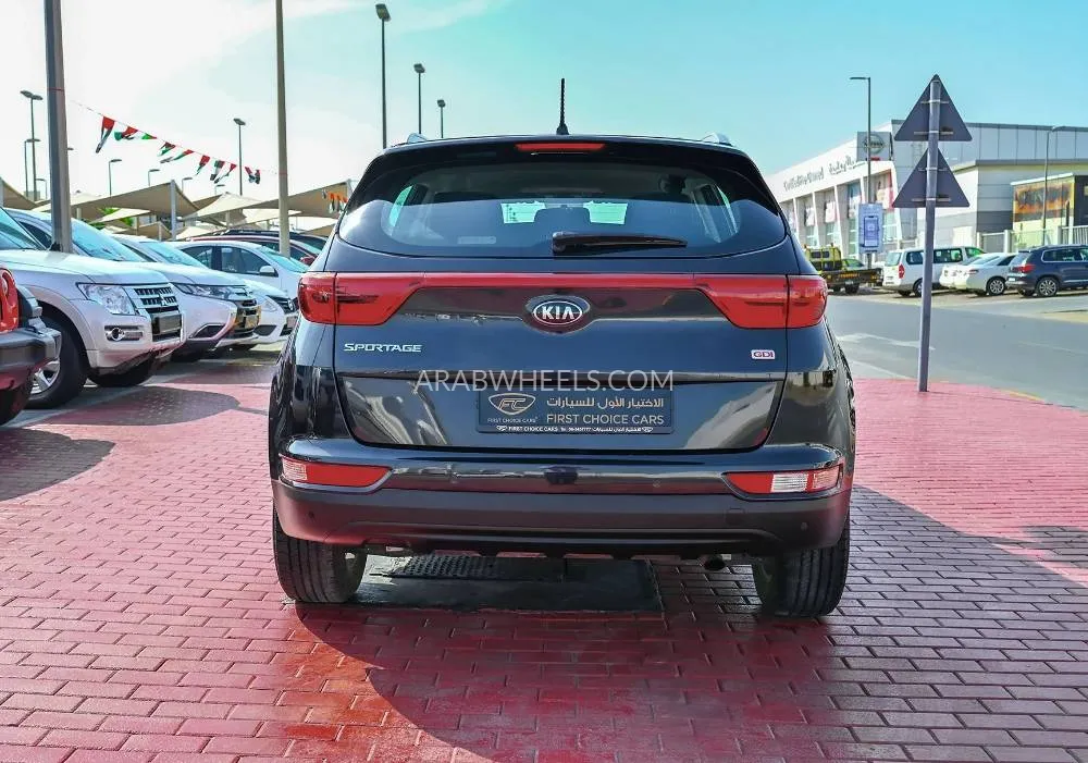Kia Sportage 2018 for Sale in Sharjah Image-8