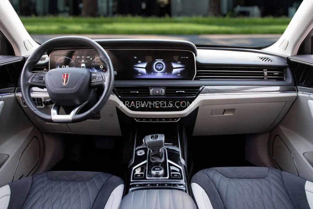 Hongqi HS5 2023 for Sale in Dubai Image-8