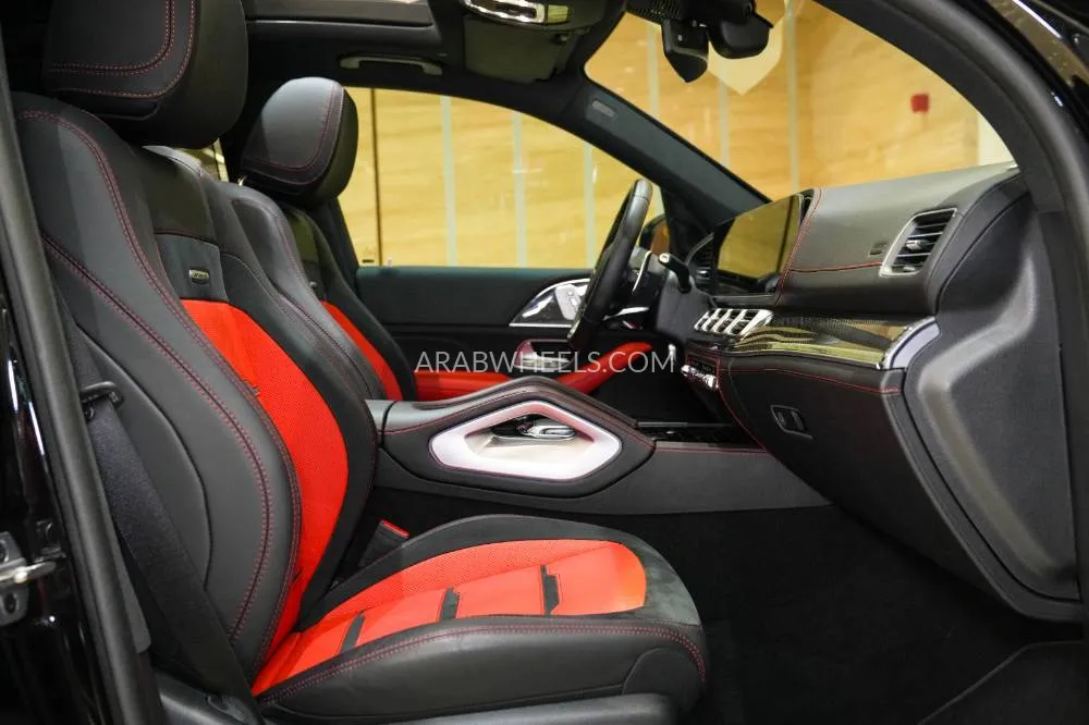 Mercedes Benz GLE Class 2023 for Sale in Dubai Image-12