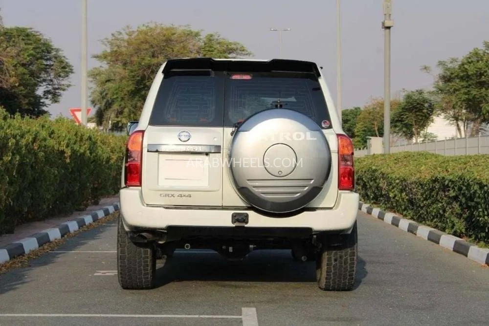 Nissan Patrol 2023 for Sale in Dubai Image-27