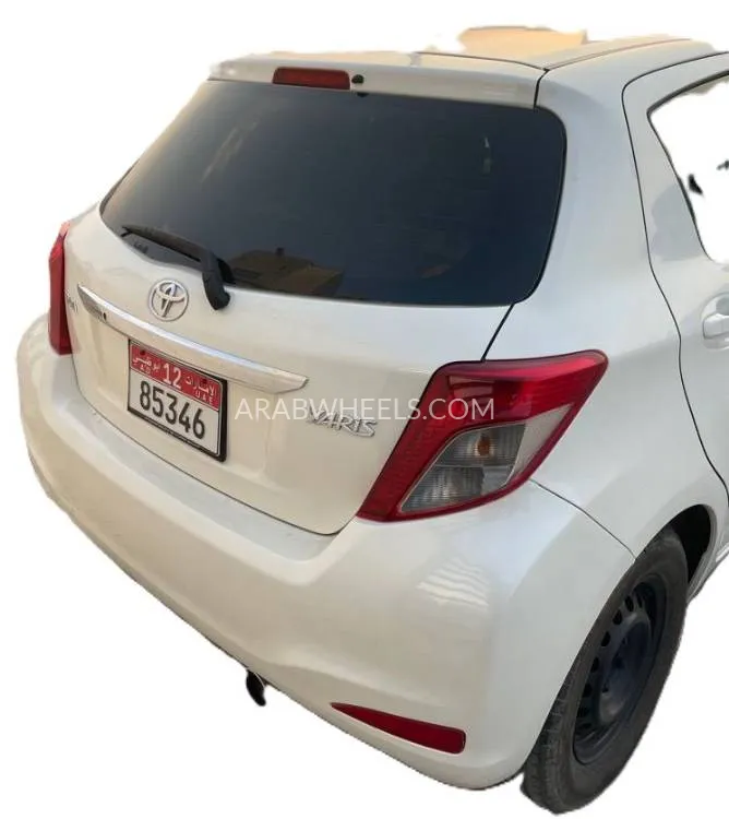 Toyota Yaris 2013 for Sale in Ajman Image-6