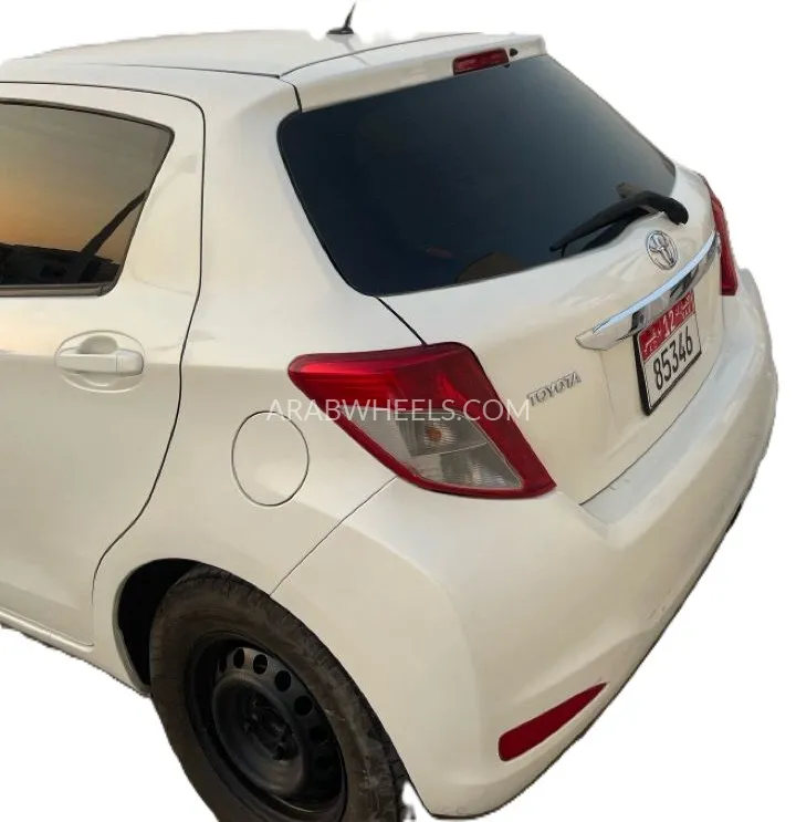 Toyota Yaris 2013 for Sale in Ajman Image-7