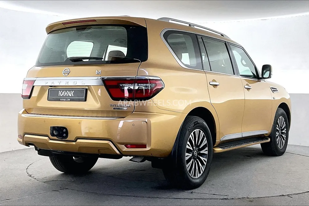 Nissan Patrol 2021 for Sale in Sharjah Image-6