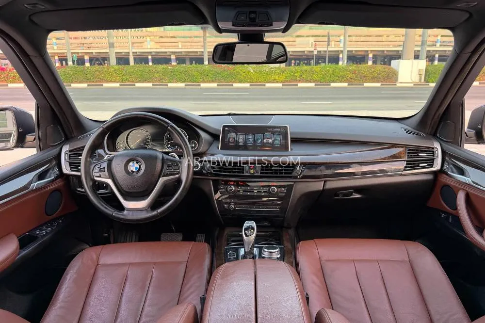 BMW X5 2017 for Sale in Dubai Image-7