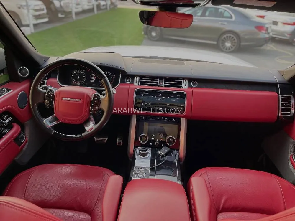 Land Rover Range Rover 2018 for Sale in Sharjah Image-7