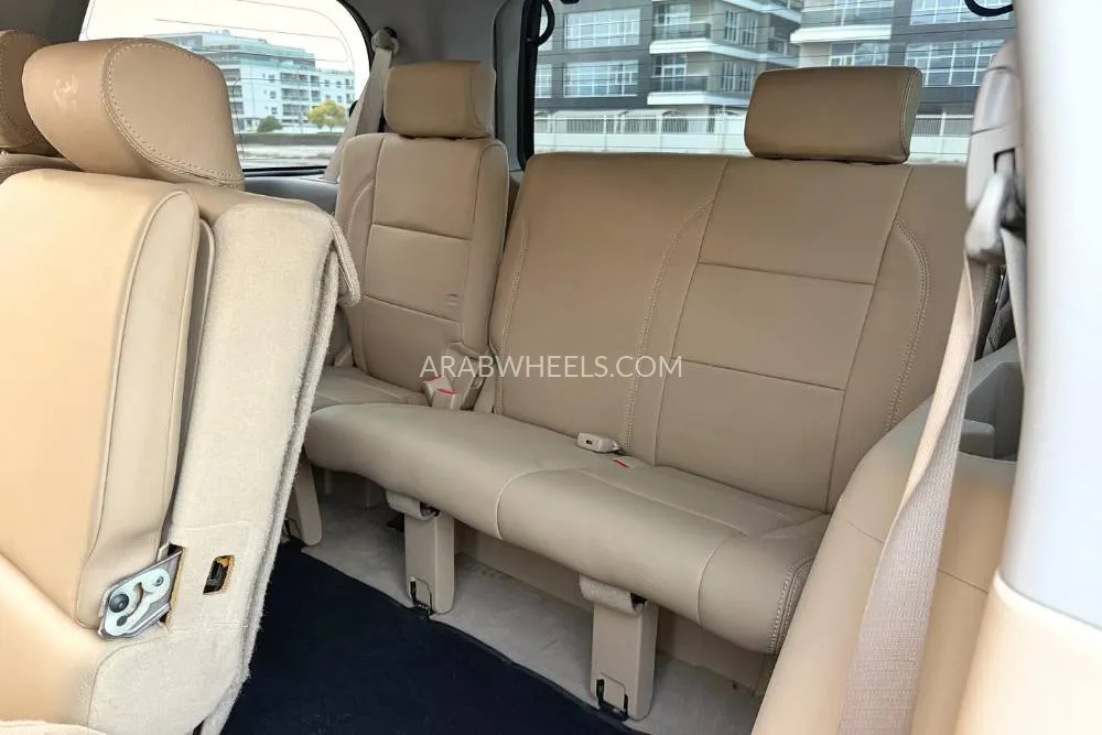 Nissan Armada 2009 for Sale in Dubai Image-14