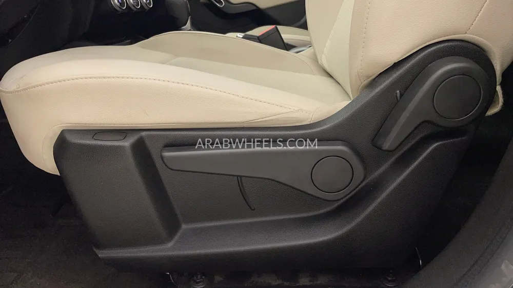 Renault Duster 2023 for Sale in Dubai Image-22