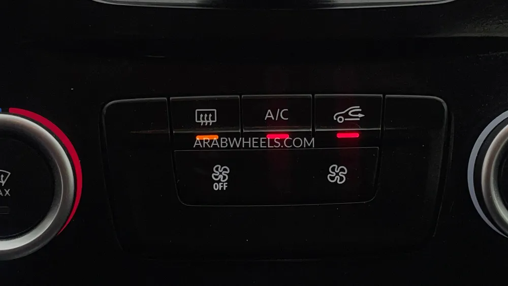 Renault Megane 2023 for Sale in Dubai Image-30